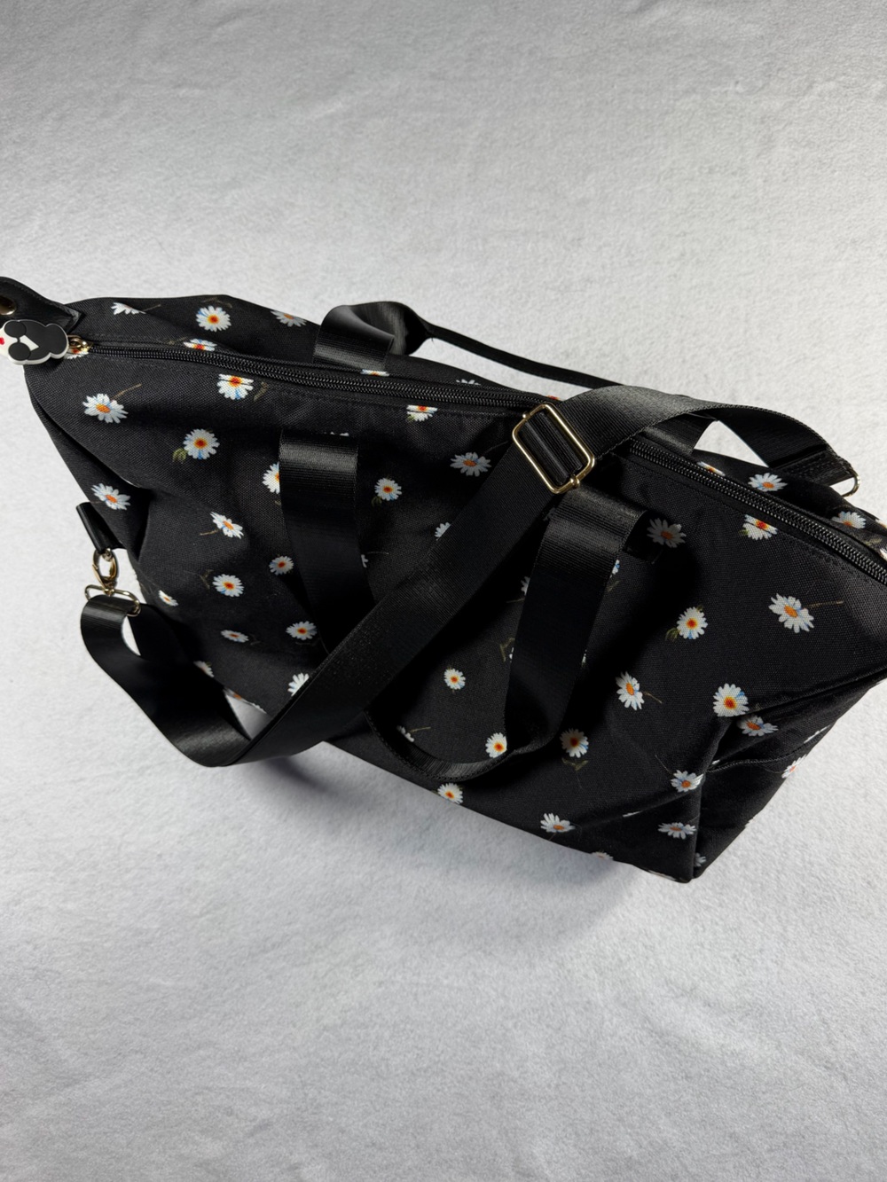 Alice + Olivia Black White Daisy Floral Weekender Tote Bag NWOT